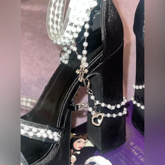 Dolls Kill x Sugar Thrillz Holy Revelations Black Velvet Platform Heels Size - Picture 2 of 10